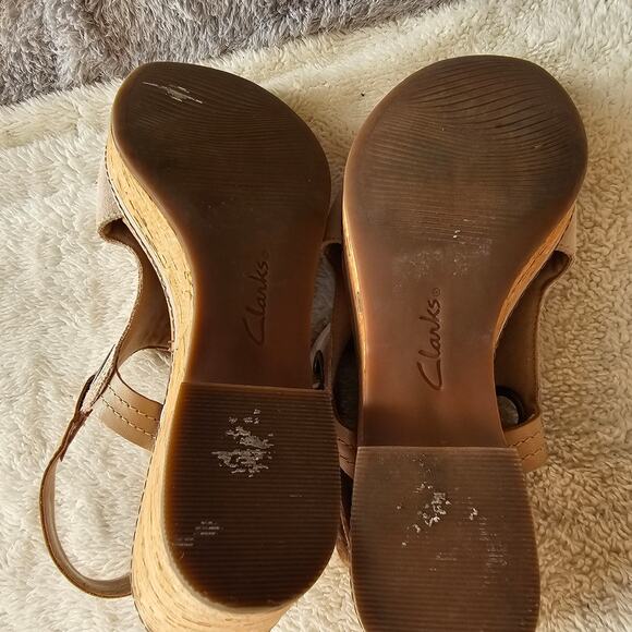 Clarks Women's Giselle Sea Suede Slingback Platform Wedge Sandals Size 11M Beige - Picture 5 of 6